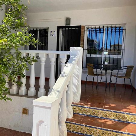 Relax Family Home Zenia Bulevard أوريويلا المظهر الخارجي الصورة