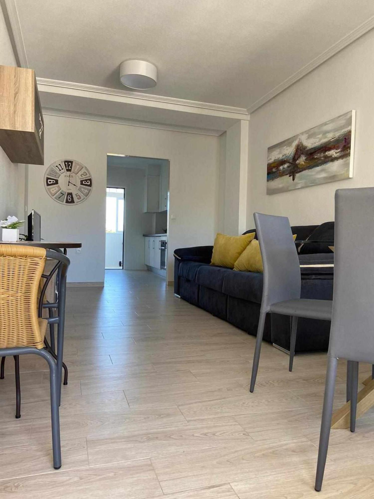 Relax Family Home Zenia Bulevard أوريويلا المظهر الخارجي الصورة